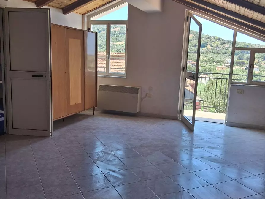 Immagine 23 di Villa in vendita  a Castellabate
