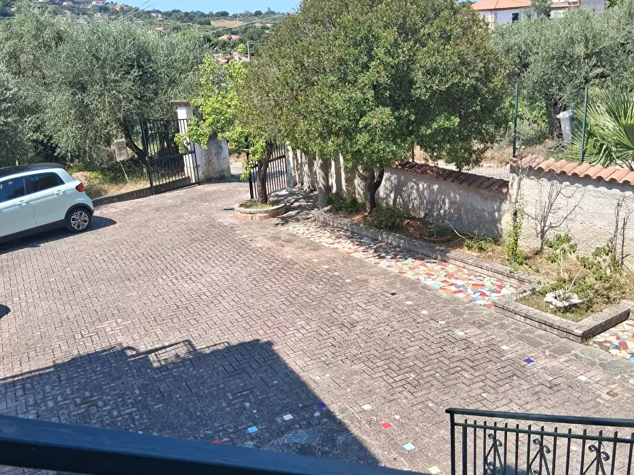 Immagine 72 di Villa in vendita  a Castellabate