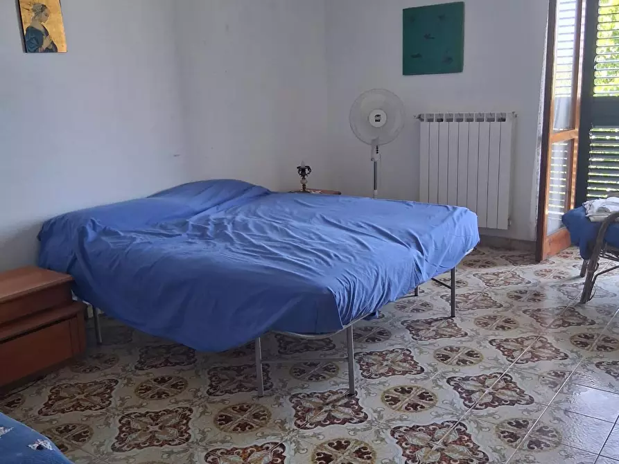 Immagine 90 di Villa in vendita  a Castellabate