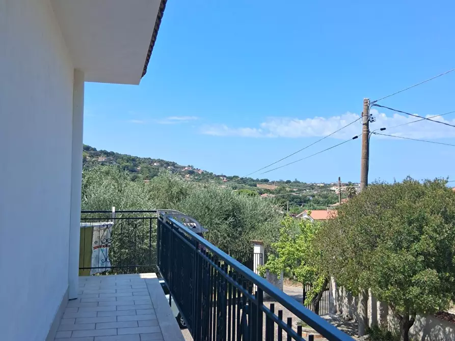 Immagine 76 di Villa in vendita  a Castellabate