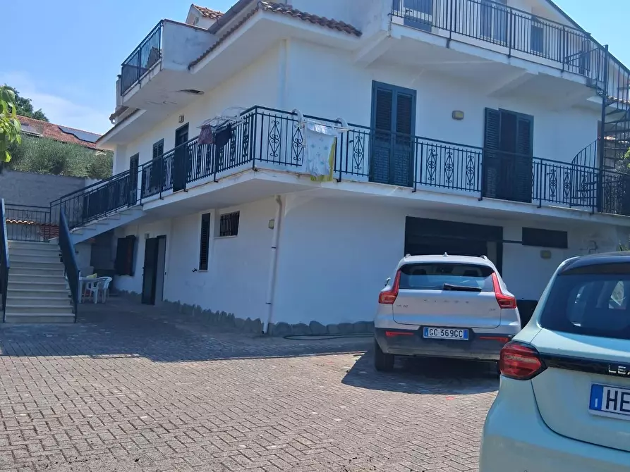 Immagine 17 di Villa in vendita  a Castellabate