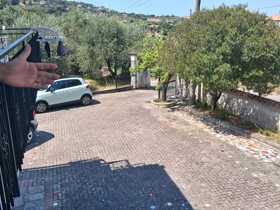 Immagine 78 di Villa in vendita  a Castellabate