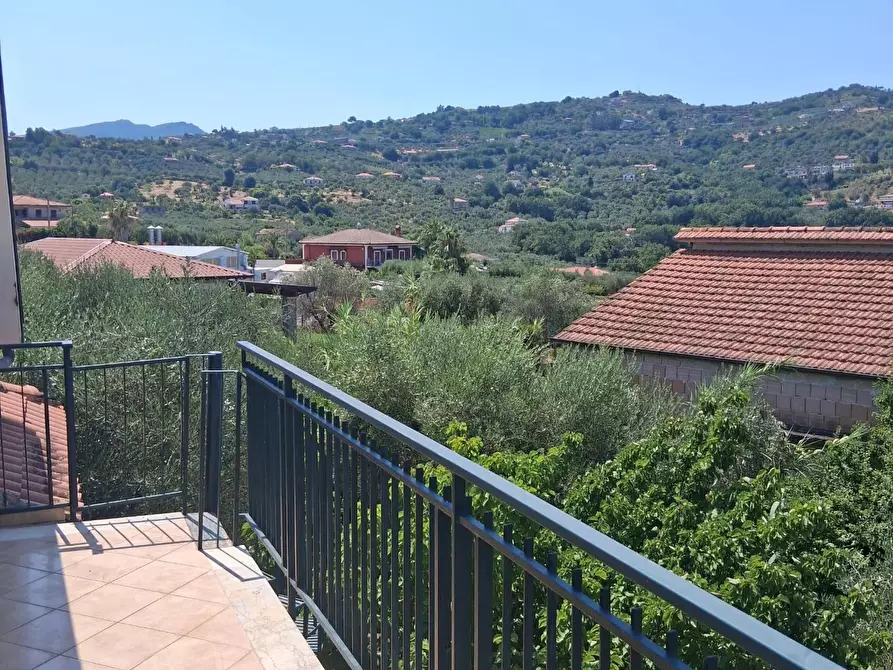 Immagine 70 di Villa in vendita  a Castellabate