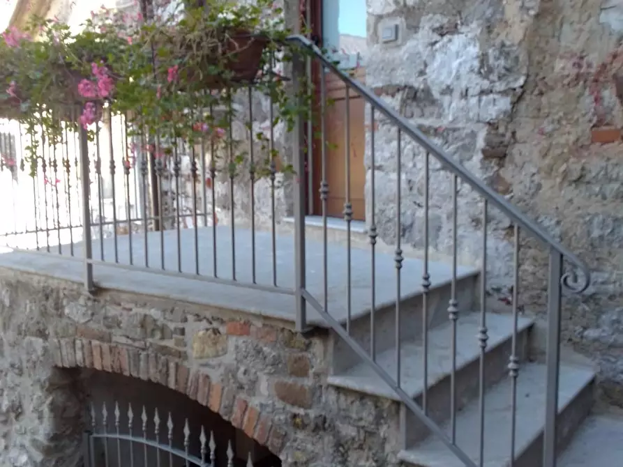 Immagine 3 di Appartamento in vendita  a Caselle In Pittari
