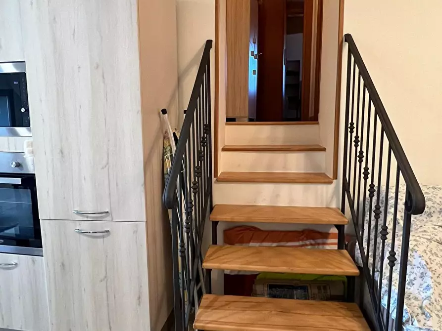 Immagine 1 di Appartamento in vendita  a Caselle In Pittari