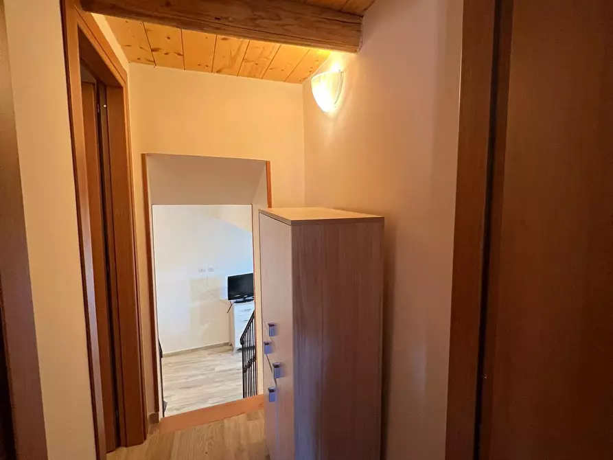Immagine 6 di Appartamento in vendita  a Caselle In Pittari