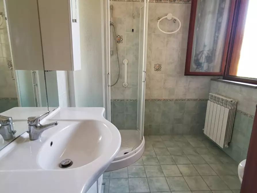 Immagine 12 di Appartamento in vendita  a Fucecchio