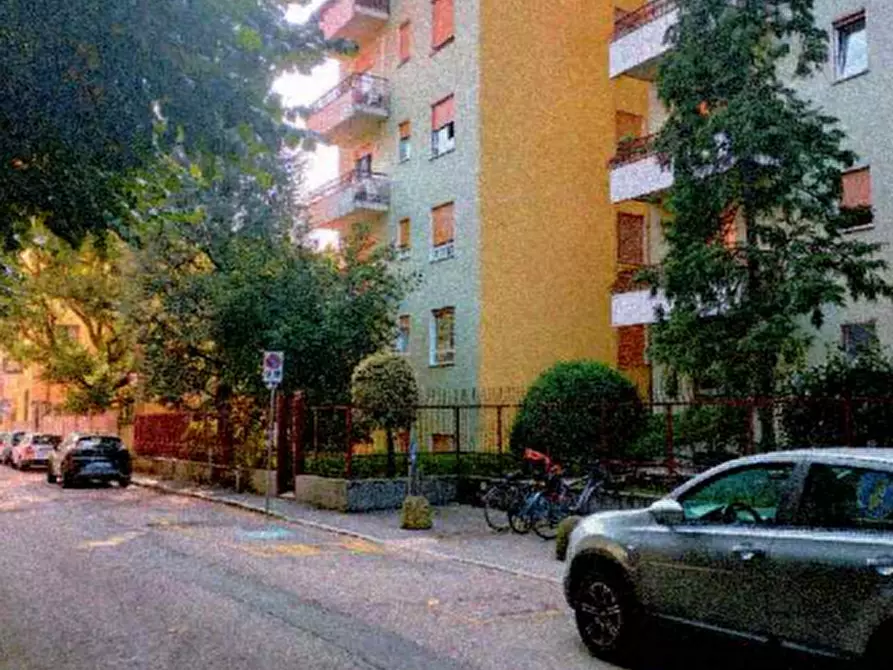 Immagine 1 di Appartamento in vendita  a Saronno