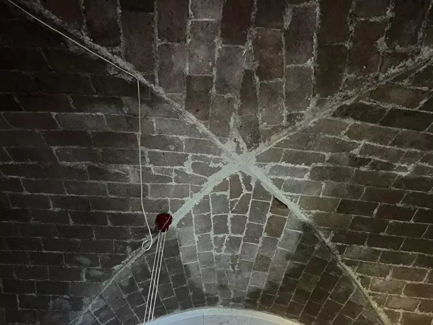 Immagine 15 di Immobile di prestigio in vendita  a Cecina