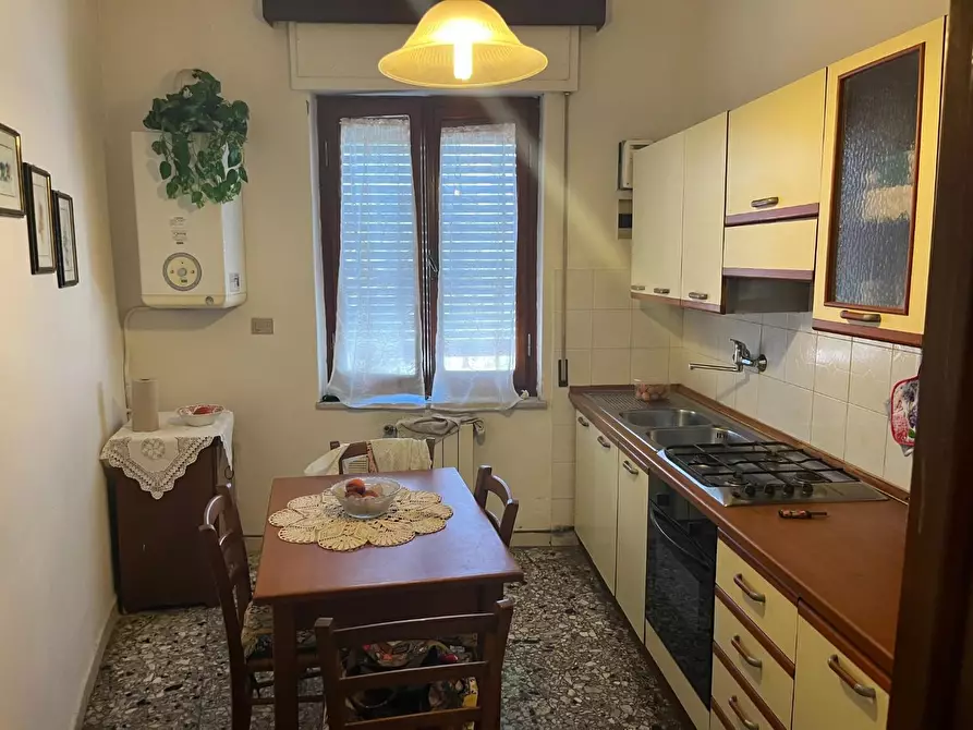 Immagine 5 di Appartamento in vendita  a Terricciola