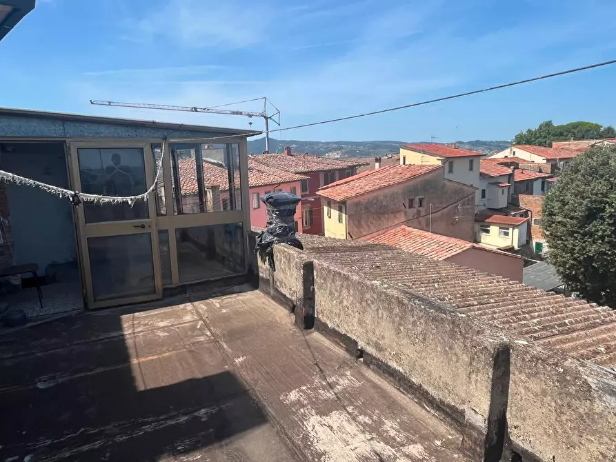 Immagine 2 di Appartamento in vendita  a Terricciola