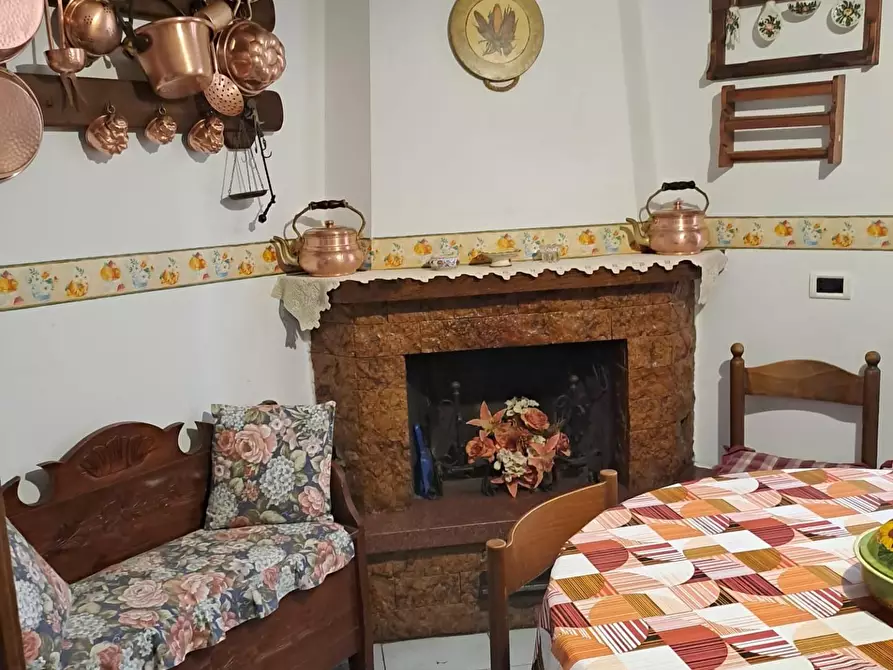 Immagine 9 di Appartamento in affitto  a Massa