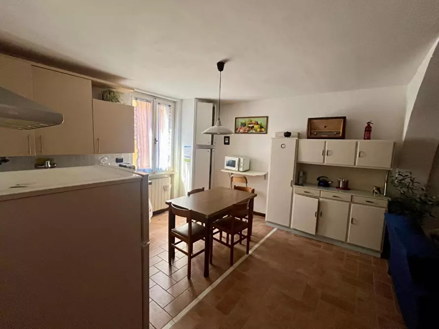 Immagine 7 di Appartamento in vendita  a Asciano