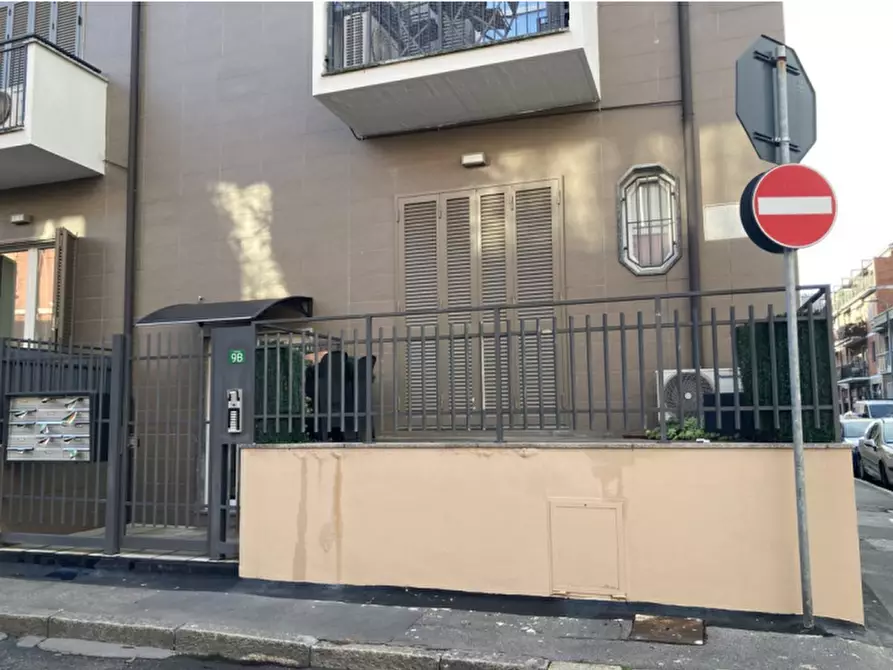 Immagine 2 di Appartamento in vendita  a Milano
