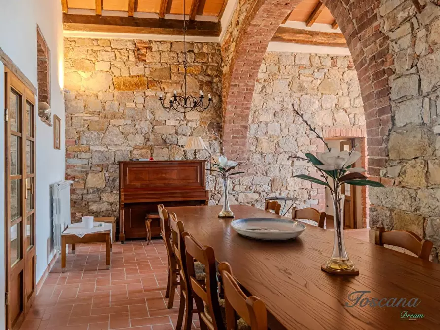Immagine 28 di Villa in vendita  a Castelnuovo Val Di Cecina