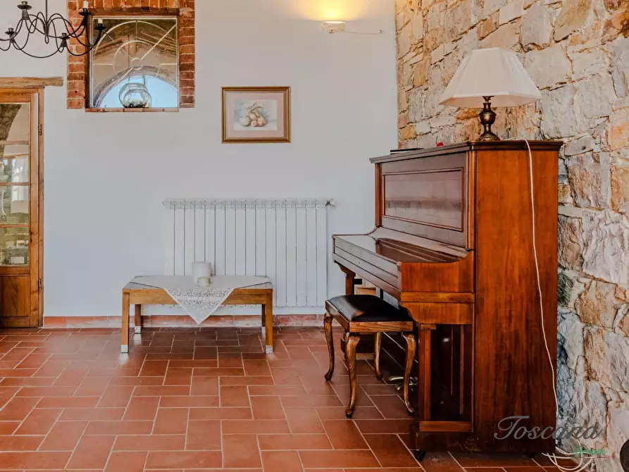 Immagine 26 di Villa in vendita  a Castelnuovo Val Di Cecina