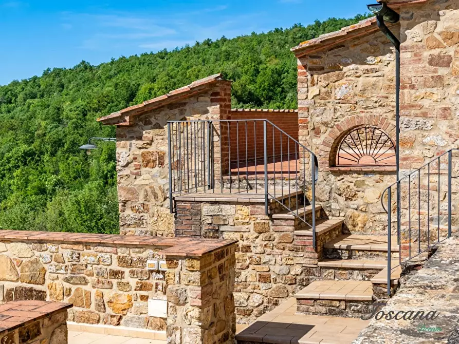 Immagine 12 di Villa in vendita  a Castelnuovo Val Di Cecina