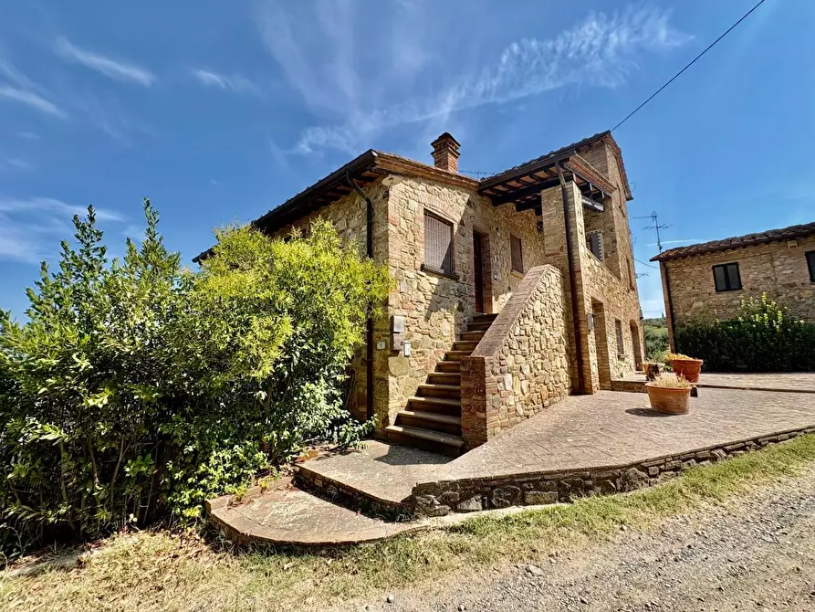 Immagine 3 di Casa colonica in vendita  a Gambassi Terme
