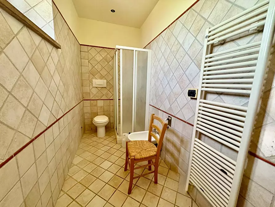 Immagine 20 di Casa colonica in vendita  a Gambassi Terme