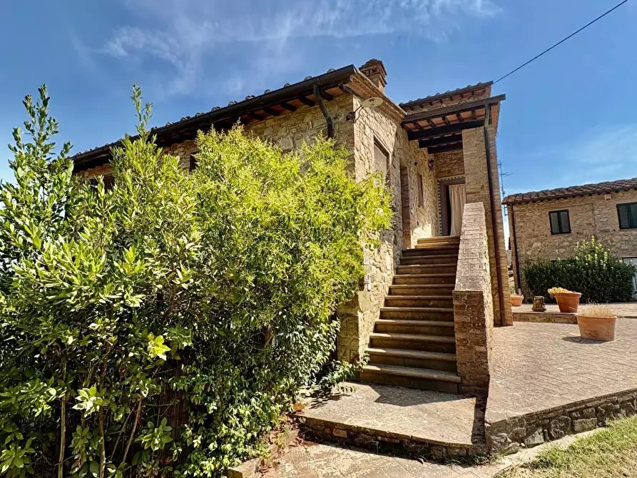 Immagine 61 di Casa colonica in vendita  a Gambassi Terme