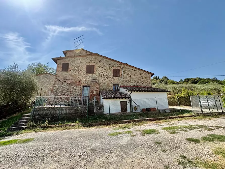 Immagine 56 di Casa colonica in vendita  a Gambassi Terme