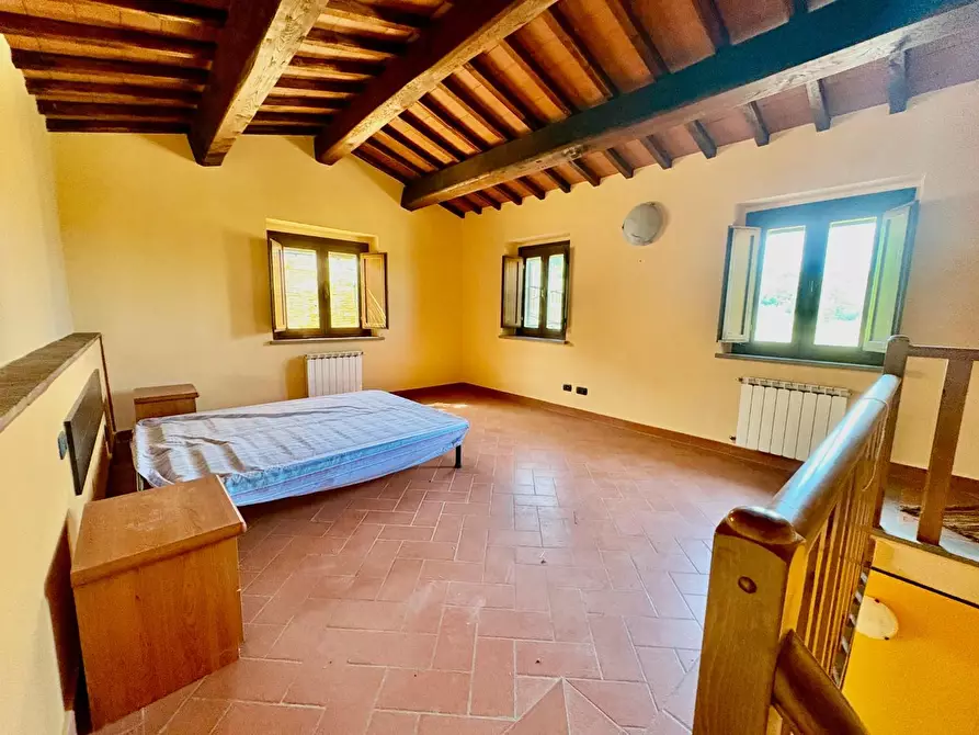 Immagine 45 di Casa colonica in vendita  a Gambassi Terme