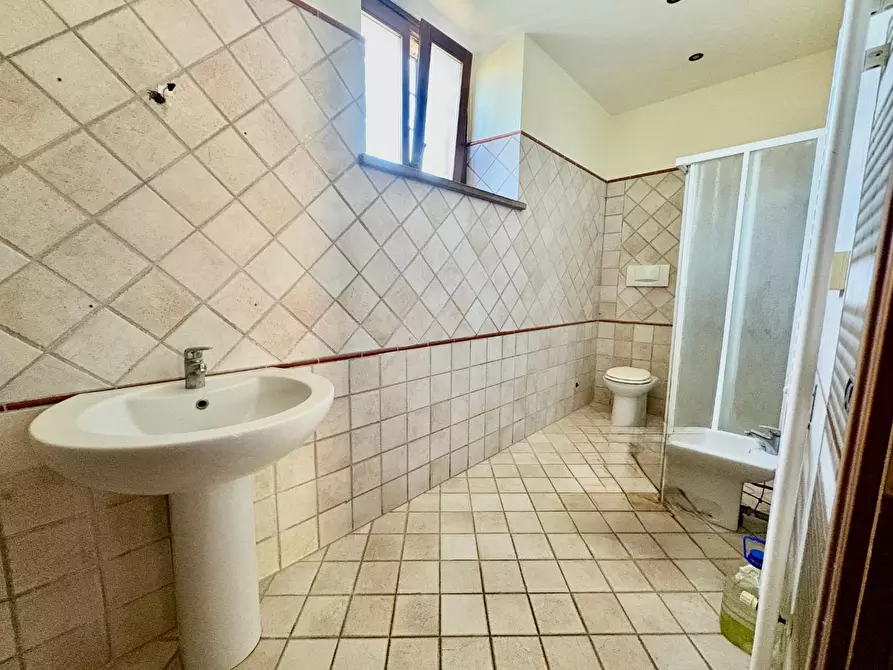 Immagine 17 di Casa colonica in vendita  a Gambassi Terme