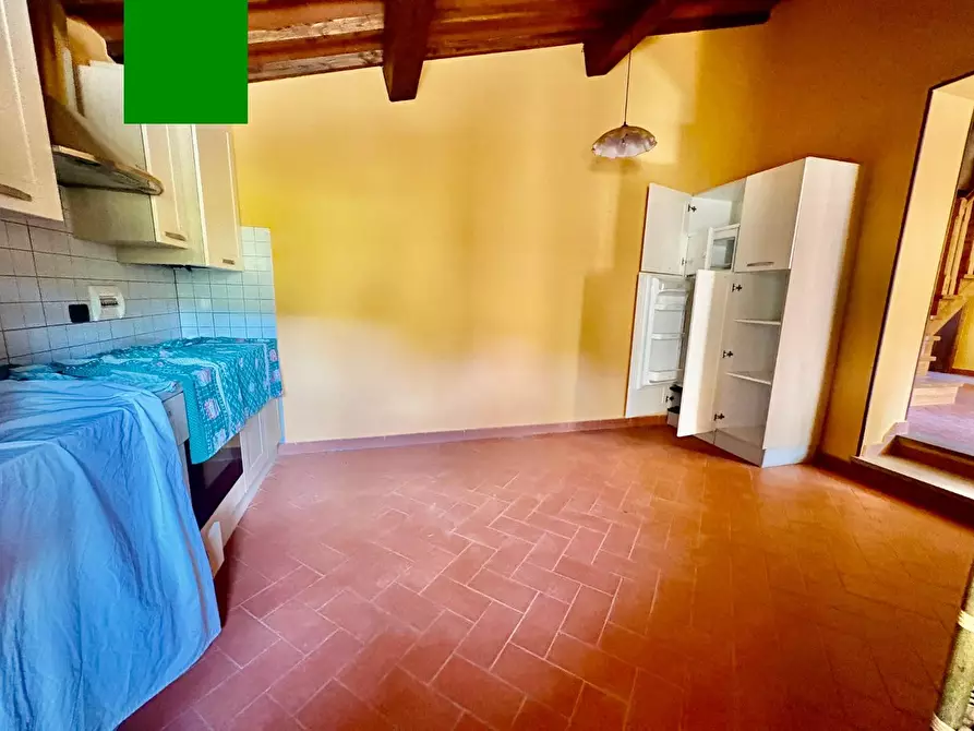 Immagine 40 di Casa colonica in vendita  a Gambassi Terme