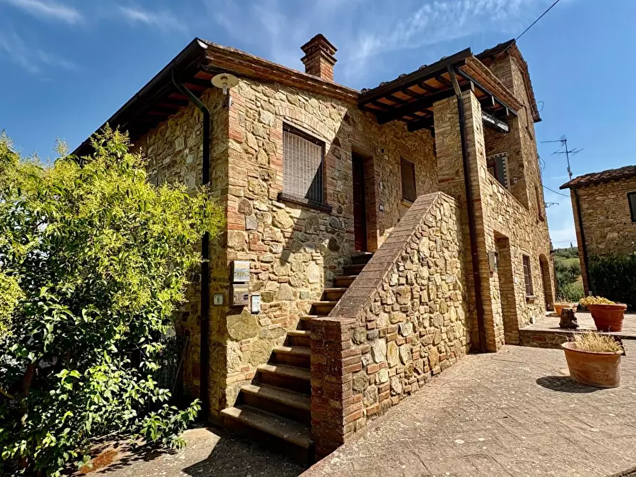 Immagine 53 di Casa colonica in vendita  a Gambassi Terme