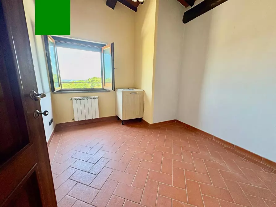 Immagine 41 di Casa colonica in vendita  a Gambassi Terme