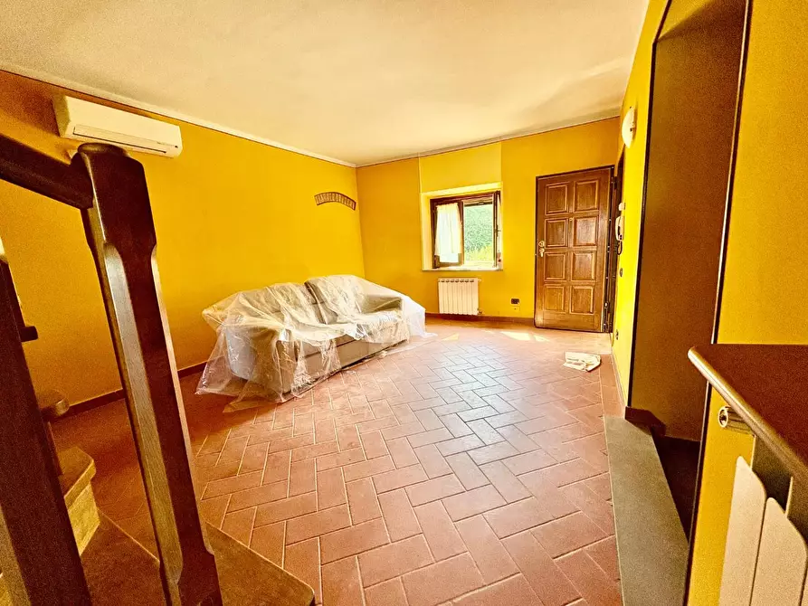 Immagine 33 di Casa colonica in vendita  a Gambassi Terme