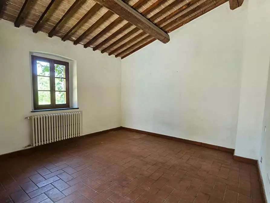 Immagine 20 di Rustico / casale in vendita  a Chianni