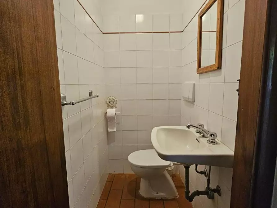 Immagine 19 di Rustico / casale in vendita  a Chianni