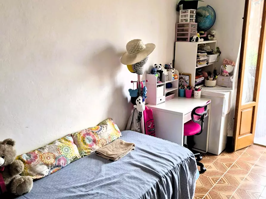 Immagine 10 di Terratetto in vendita  a Massa