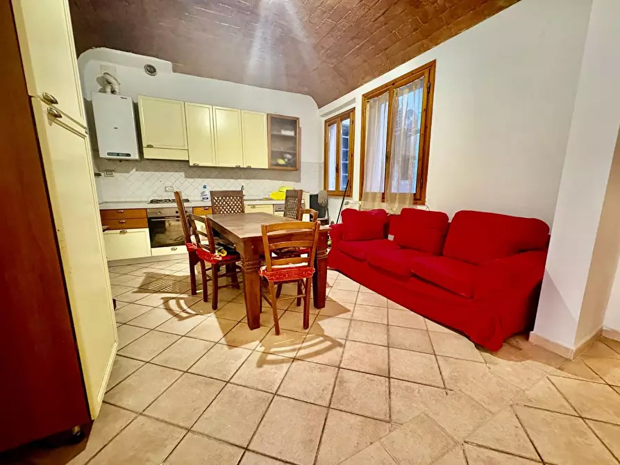 Immagine 1 di Appartamento in vendita  a Castelfiorentino