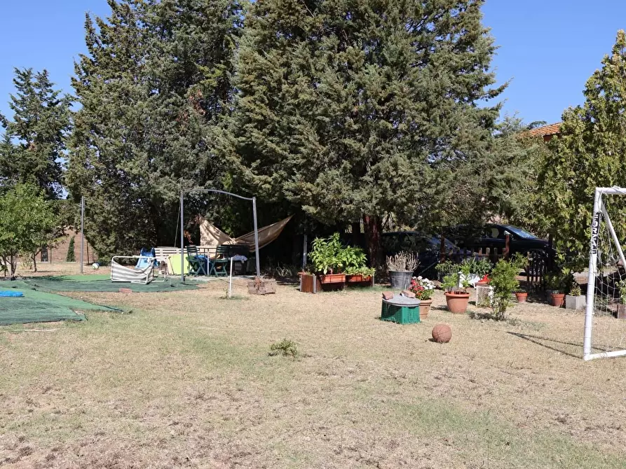 Immagine 4 di Porzione di casa in vendita  a Monteroni D'arbia