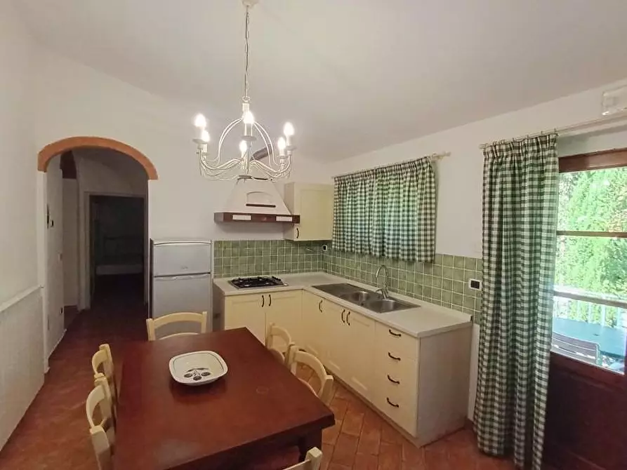 Immagine 30 di Appartamento in vendita  a Gambassi Terme