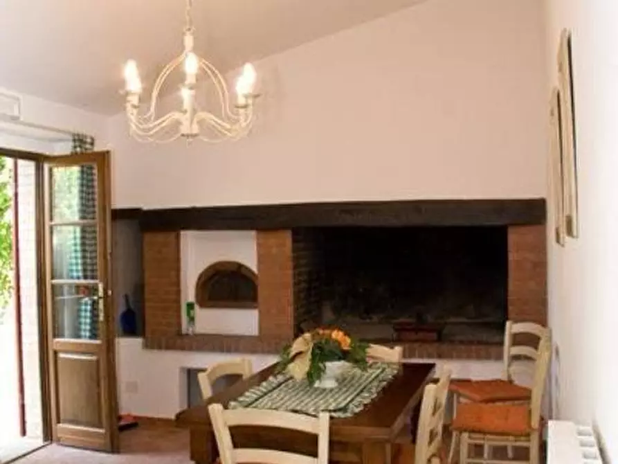 Immagine 29 di Appartamento in vendita  a Gambassi Terme
