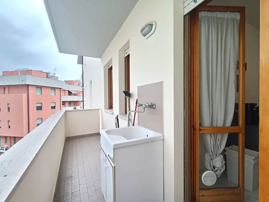Immagine 19 di Appartamento in affitto  a Pisa