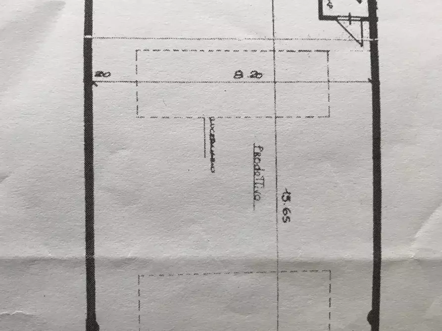 Immagine 6 di Laboratorio in affitto  a Arezzo