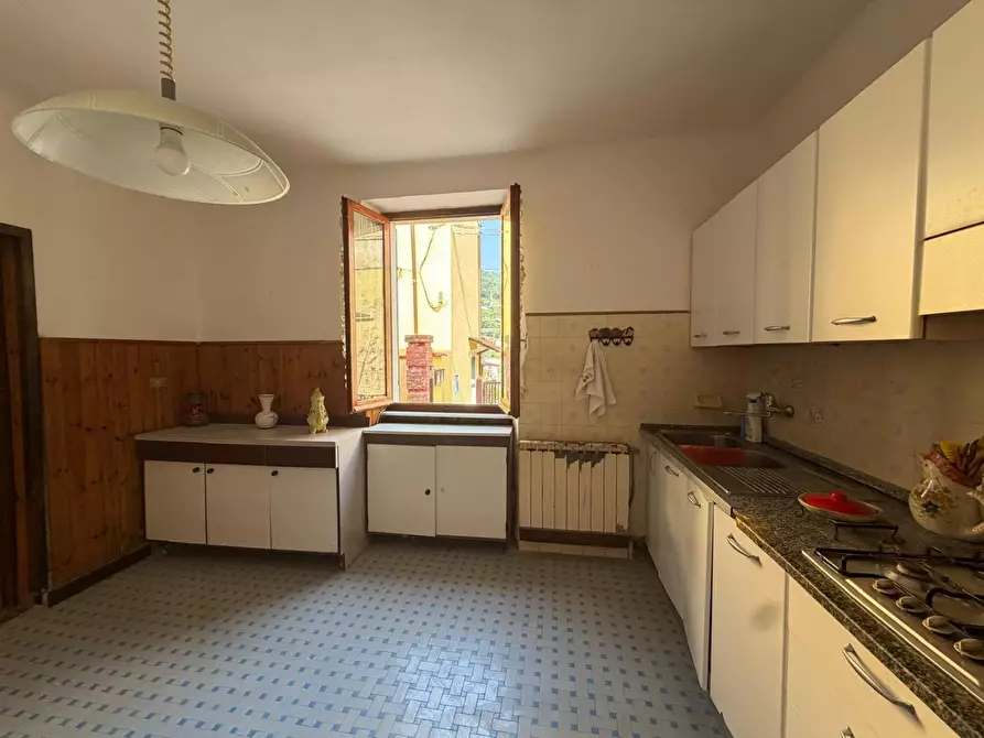 Immagine 26 di Casa indipendente in vendita  a Aulla