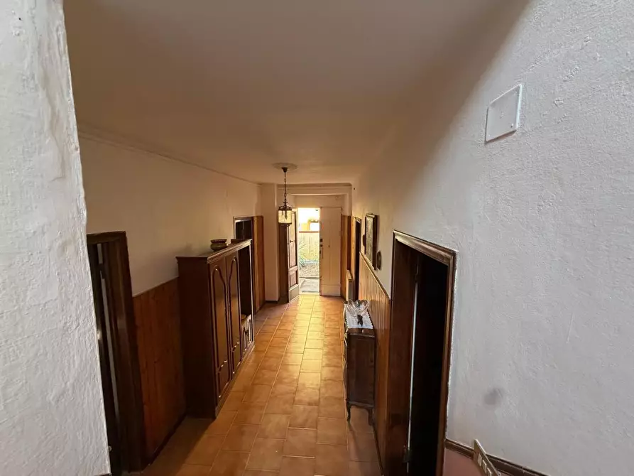 Immagine 18 di Casa indipendente in vendita  a Aulla