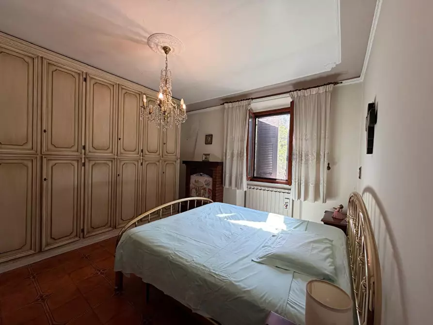 Immagine 23 di Casa indipendente in vendita  a Aulla