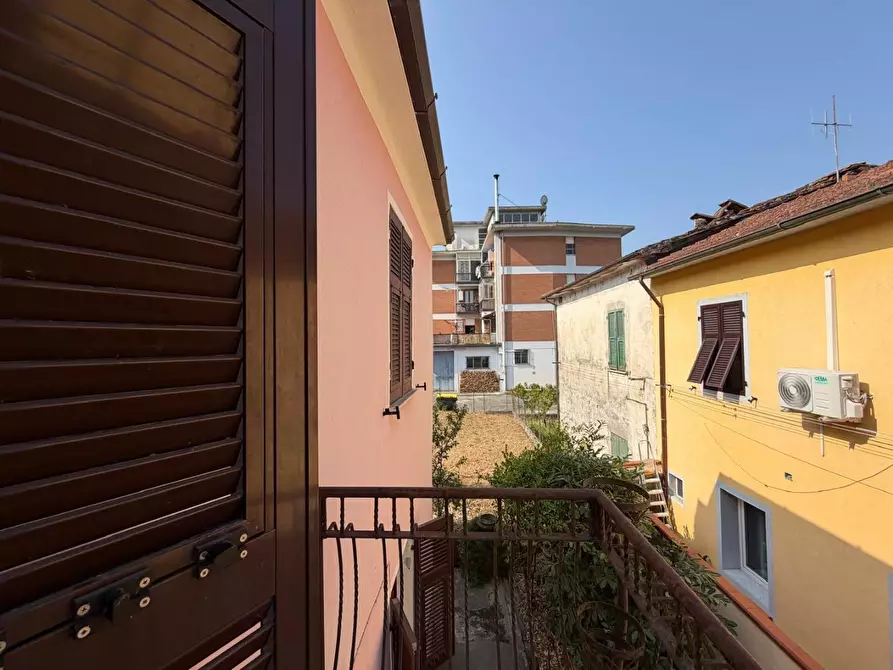 Immagine 10 di Casa indipendente in vendita  a Aulla