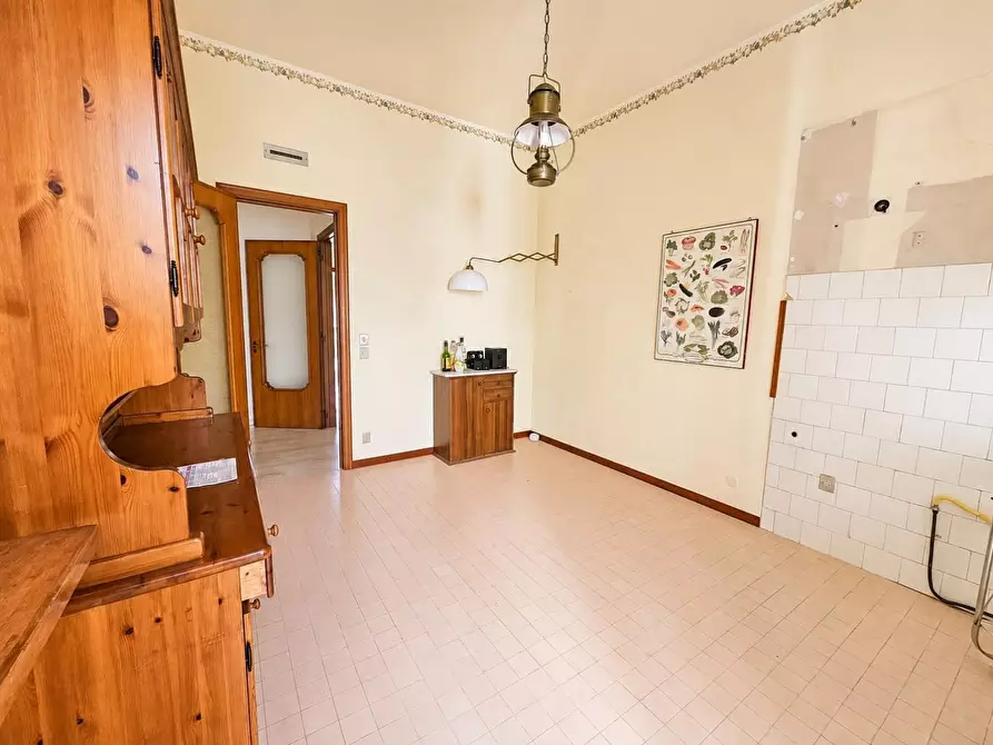 Immagine 5 di Appartamento in vendita  a Lecce