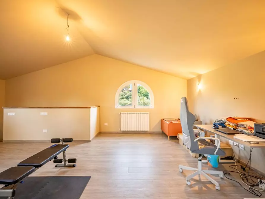 Immagine 43 di Villa in vendita  a Terricciola