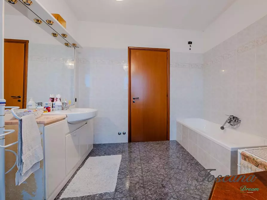 Immagine 63 di Rustico / casale in vendita  a Massa Marittima