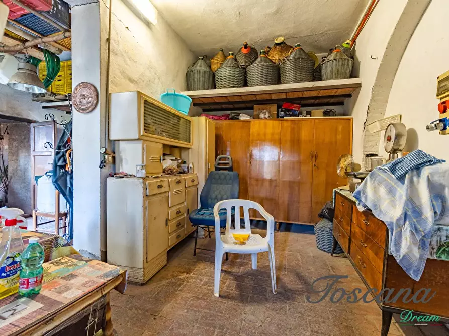 Immagine 37 di Casa colonica in vendita  a Campagnatico