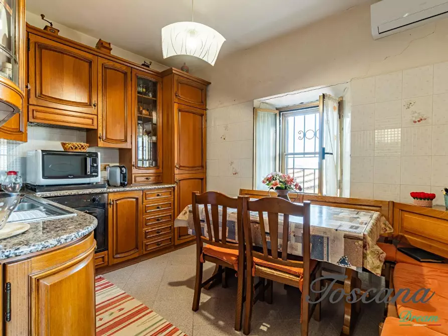 Immagine 43 di Casa colonica in vendita  a Campagnatico