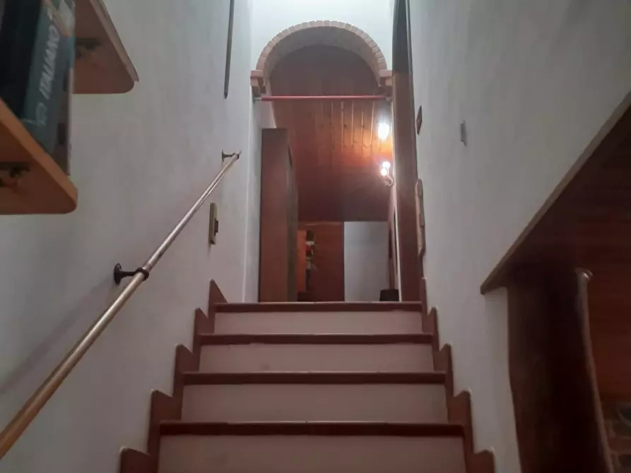 Immagine 36 di Terratetto in vendita  a Gambassi Terme